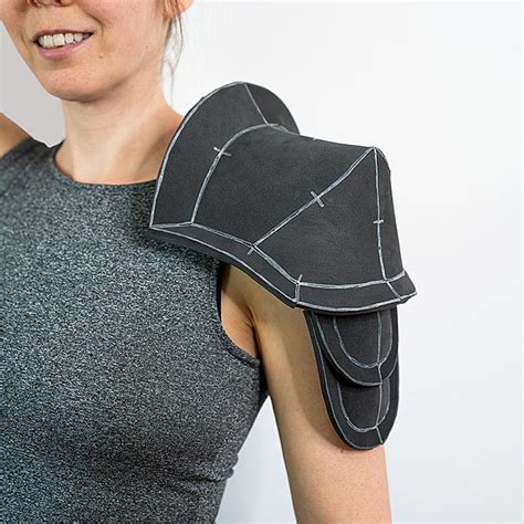 cosplay shoulder armor|shoulder armor pattern free.